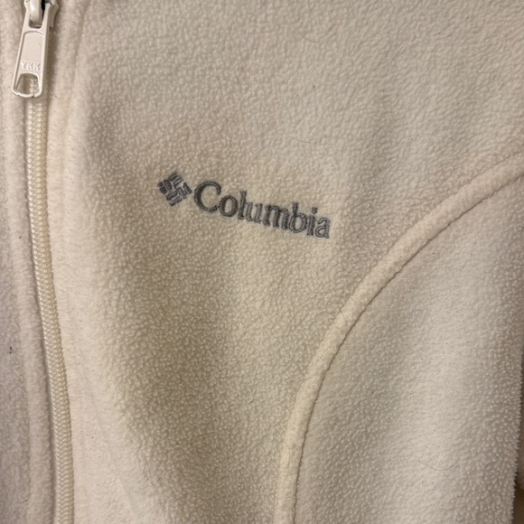 Columbia Women’s  Soft White Fleece Jacket - XS - Picture 3 of 5